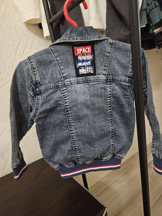 Джинсовый піджак