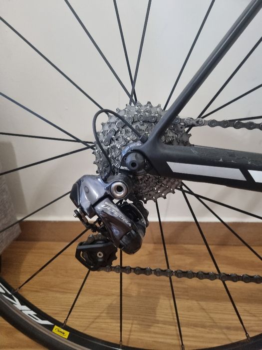 BMC teammachine SLR01 - shimano ultegra di2 11v - sensor de potência giant