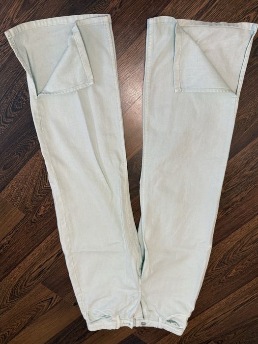 Штани на дівчинку