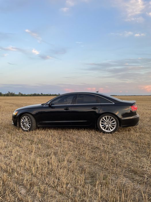 AUDI A6 c7 Premium Plus  12/2011р
