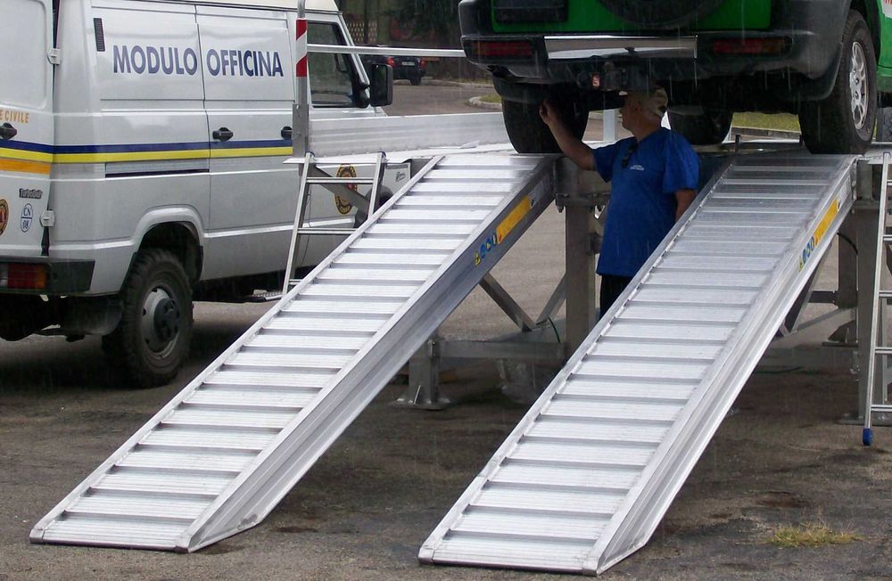 Najazdy Aluminiowe 4m 6 ton oryginał włoskie od ręki