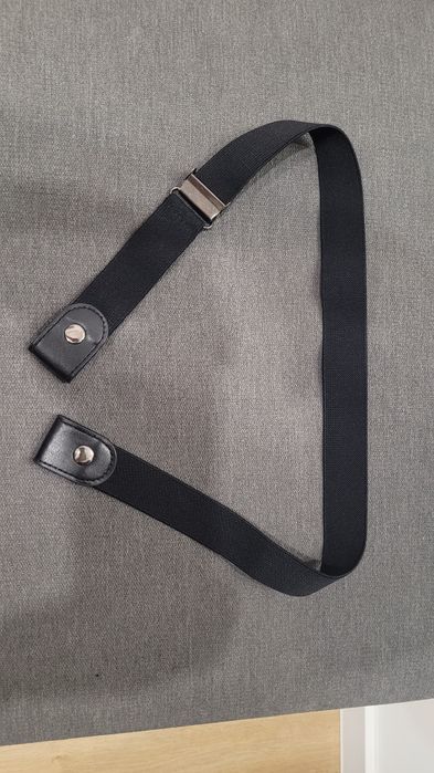 Regulowany pasek ciążowy nieuciskający brzucha