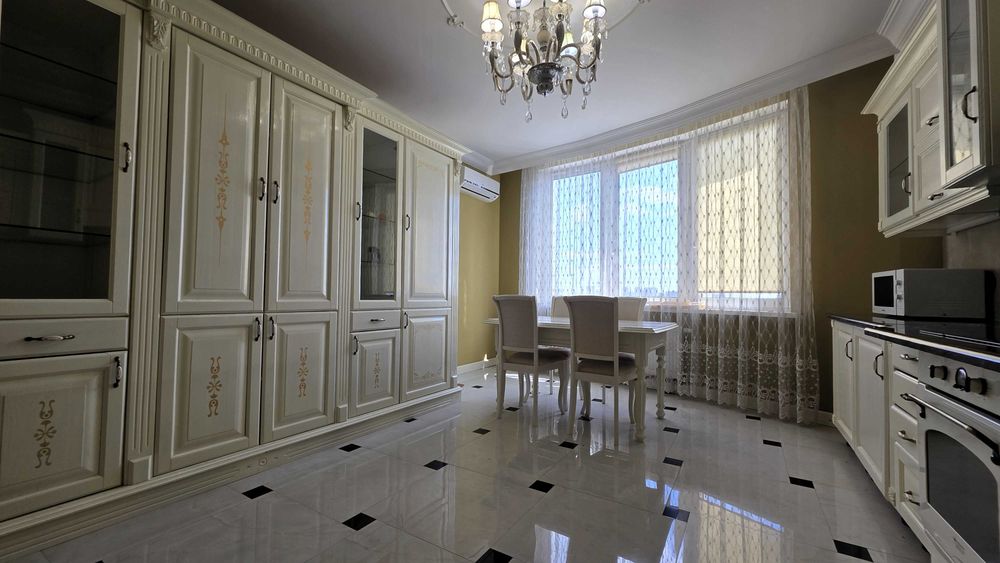 Продаж 3 кімнатної квартири 117.1 м² | проспект Лобановського, 150Д | ЖК Ново-Деміївський | Голосіївський р-н | мікрорайон Деміївка | Відео огляд - View 4