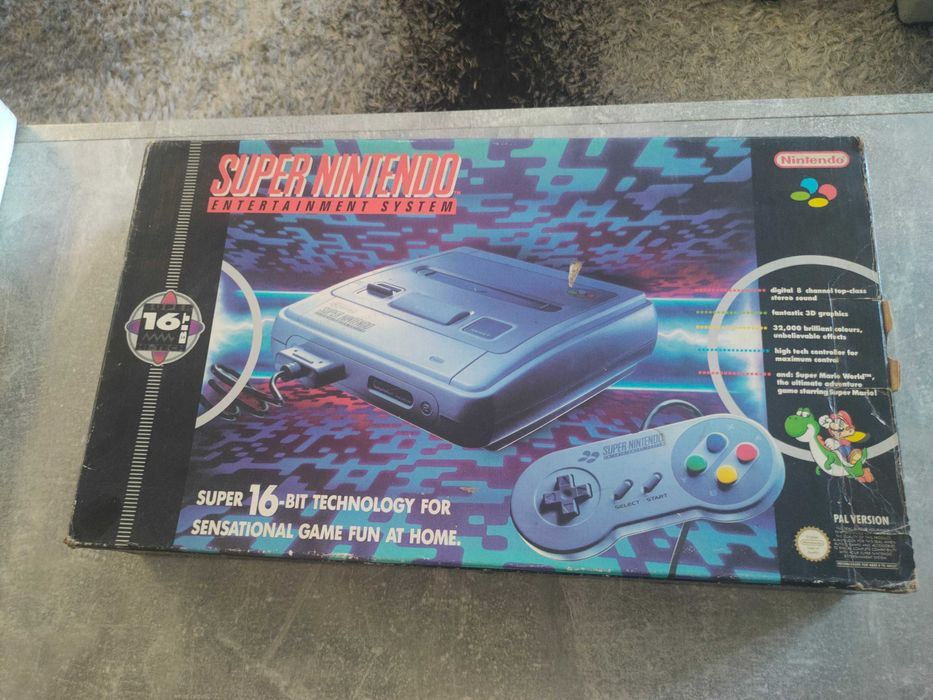 Pack Completo Super Nintendo (SNES) 1993 CIB + Super Scope Boxed + Extras Raros (Coleção)