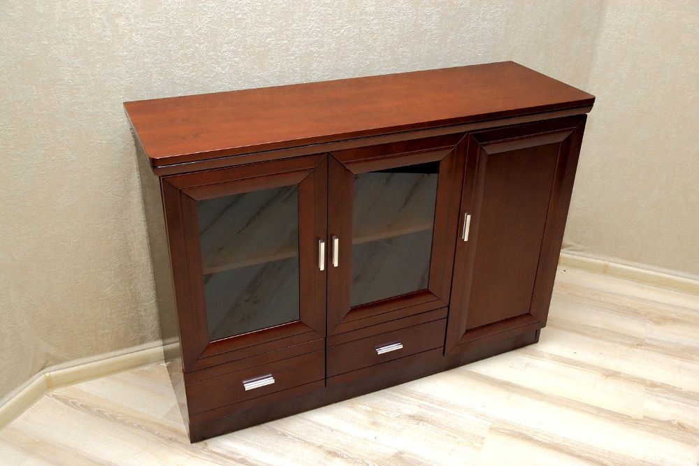 Przeszklona komoda 3-drzwiowa, gabinetowa, 120cm. Outlet -%