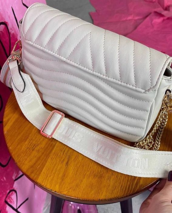 Сумка женская Louis Vuitton белая
