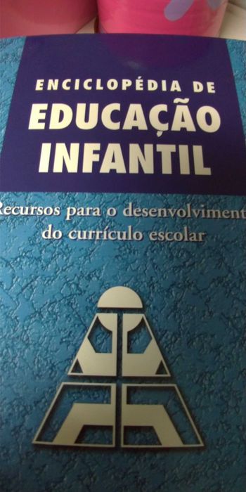 Enciclopédia Infantil