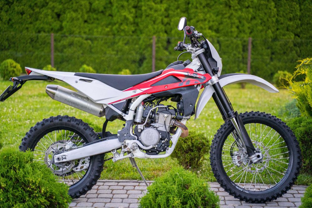 Husqvarna TE 250 zarejestrowana, homologacja
