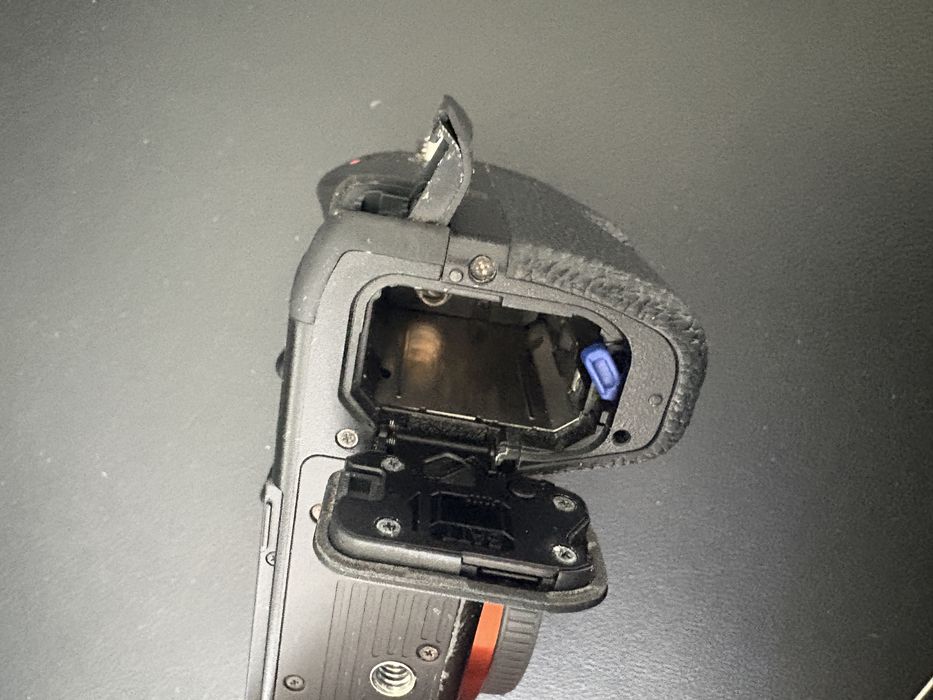 Mirrorless Sony a7ii usada