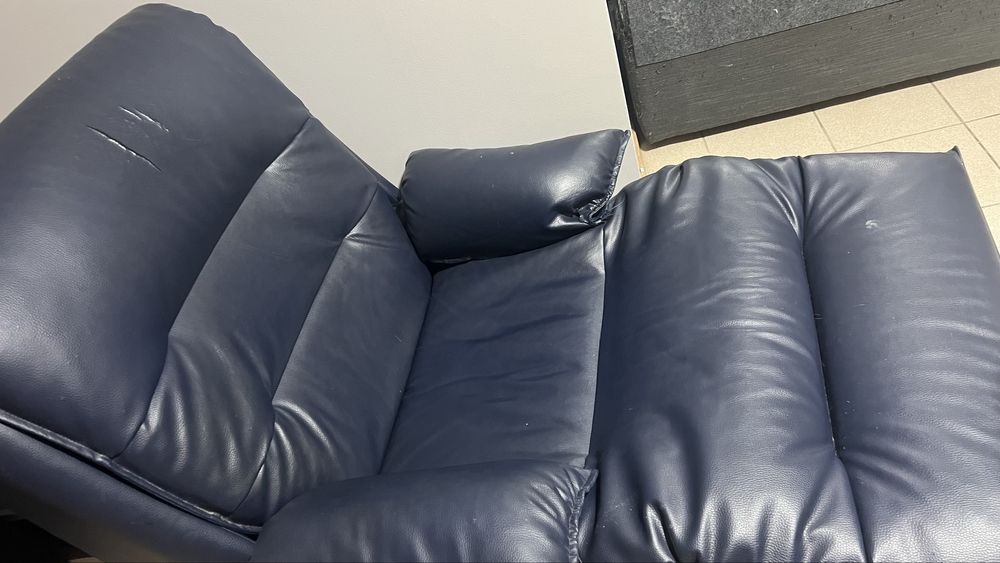 Poltrona que levanta pernas