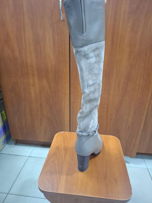 Жіноче зимове взуття