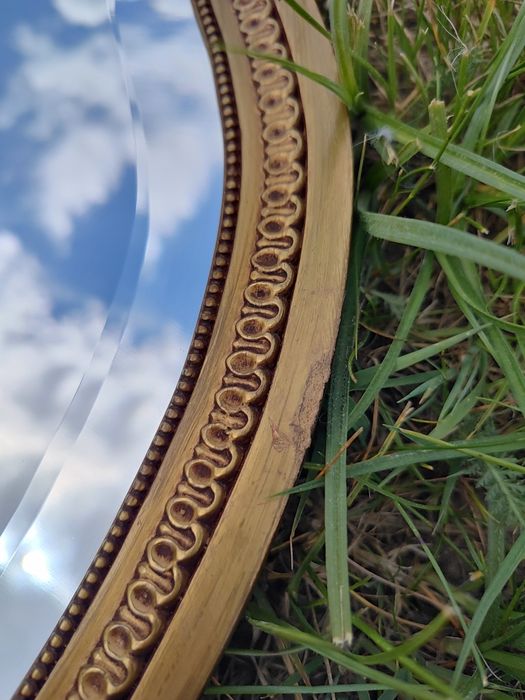 Bardzo stare lustro z  Włoch