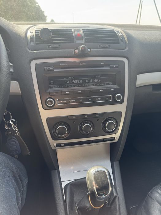Skoda Оctavia a5 2011рік 1,6 г/б