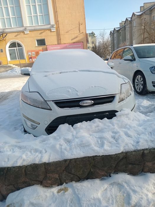 Ппродам або обміняю Форд Мондео 2012 року обміняю на інше авто