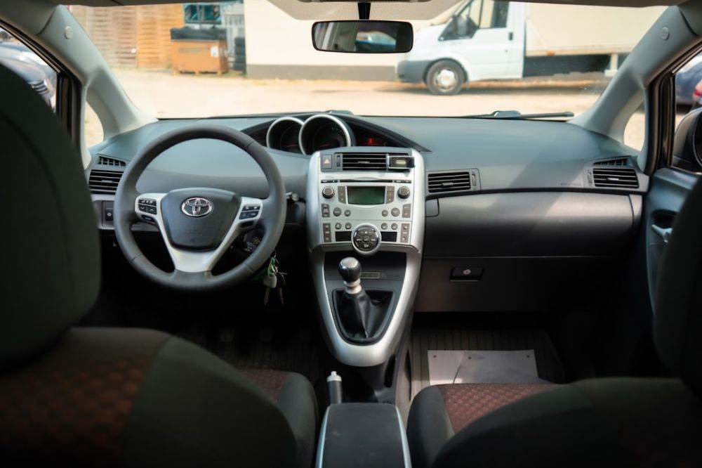 Toyota Verso 2.0 D4-D, 7 osobowa