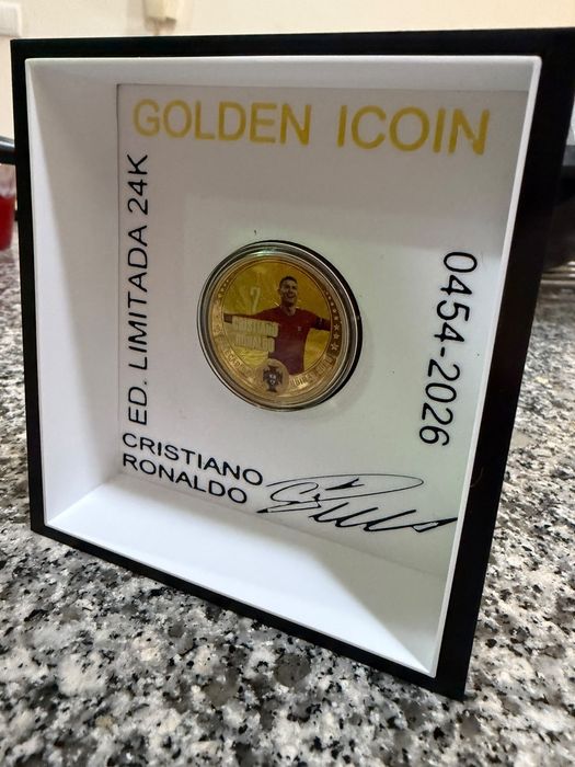 Expositor para colocar a moeda do Ronaldo ICOINS