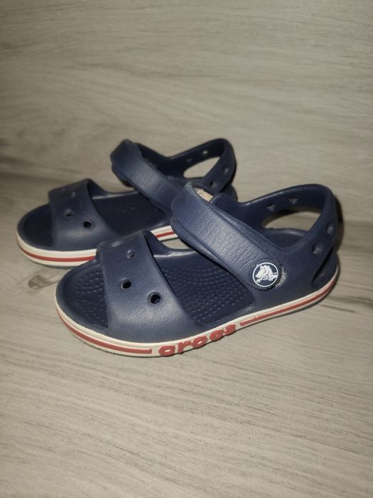 Sandały chłopięce crocs 22/23