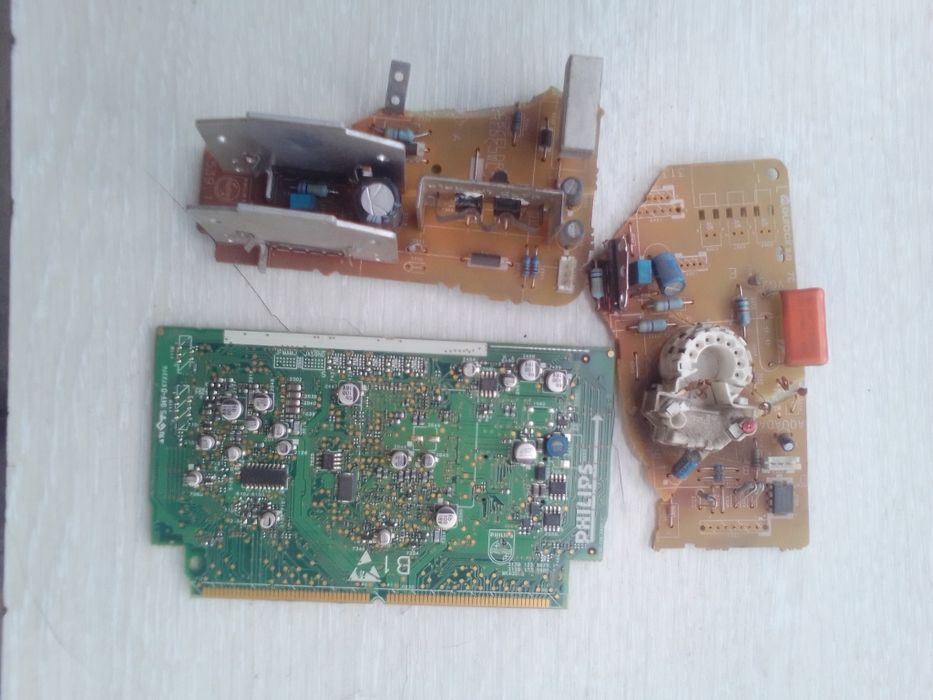 Продам радіодеталі плати