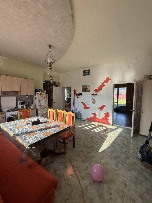 Продам чудовий будинок з ремонтом 50 хвилин до Києва!