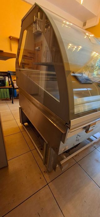 Lada witryna mroźnicza konserwator do lodów na 14 kuwet IGLOO ARIA