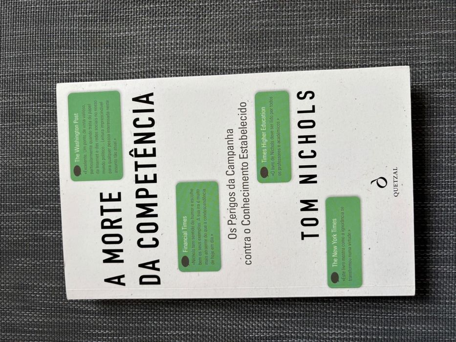 Livros - Economia e pensamento critico