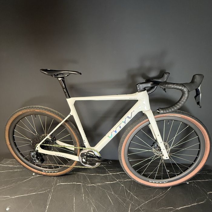 Rower pokazowy testowy VYTYV Fever SL Gravel 520 SRAM XX1 Force Quarq