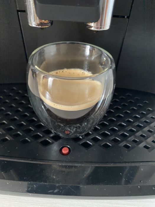 Кавомашина Philips EP2220 EP1220 відмінний стан є Вибір