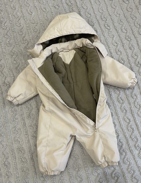 Дитячий зимовий комбінезон Zara 74-80 розмір