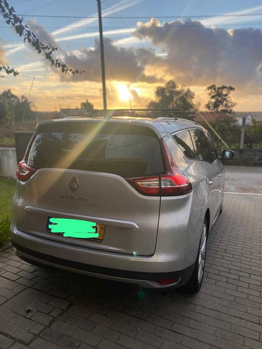 Renault Grand Scénic 1.7 Blue dCi 120cv – 7 Lugares – 2019