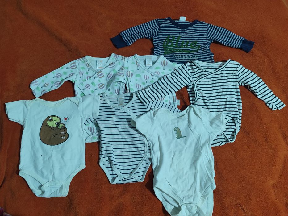 Віддам одяг на дівчинку 62/68