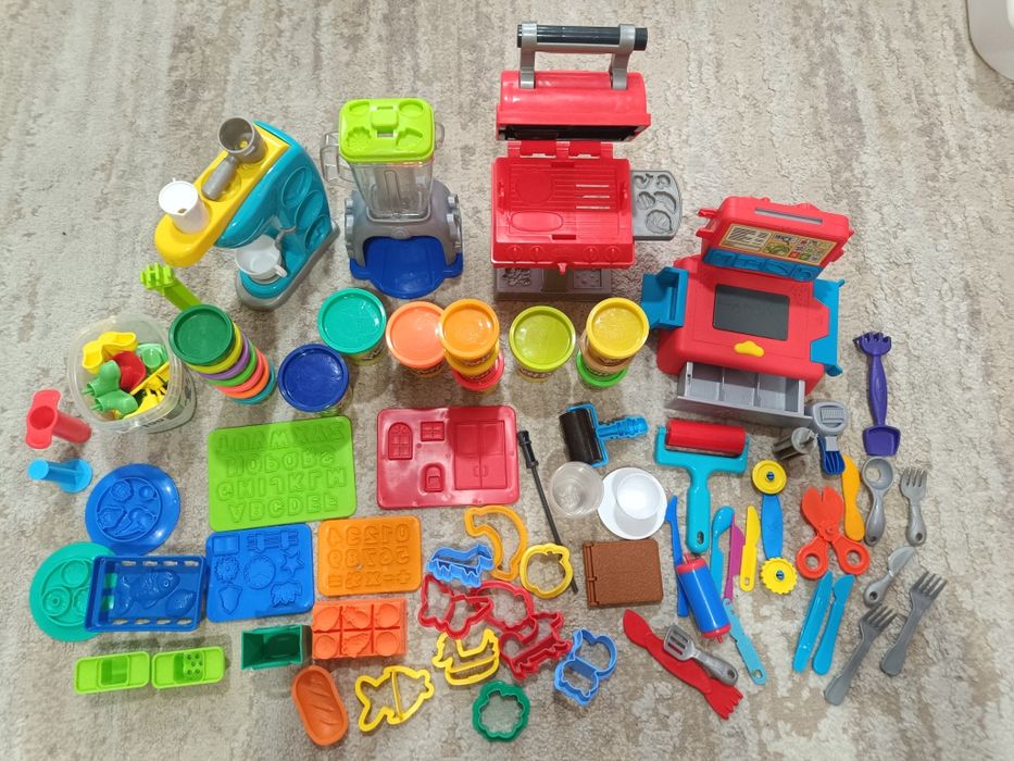 Lote plasticinas e acessórios