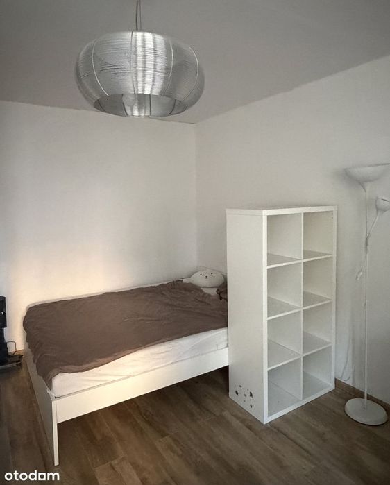 Kawalerka z balkonem na parterze