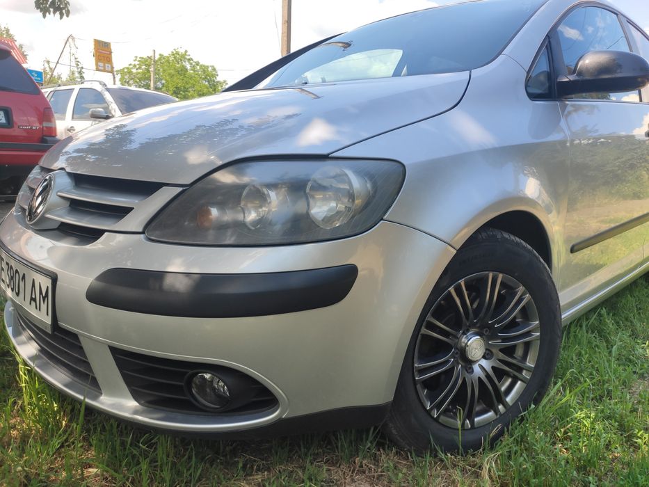Продам Volkswagen Golf Plus 1.6 MPI  2006год