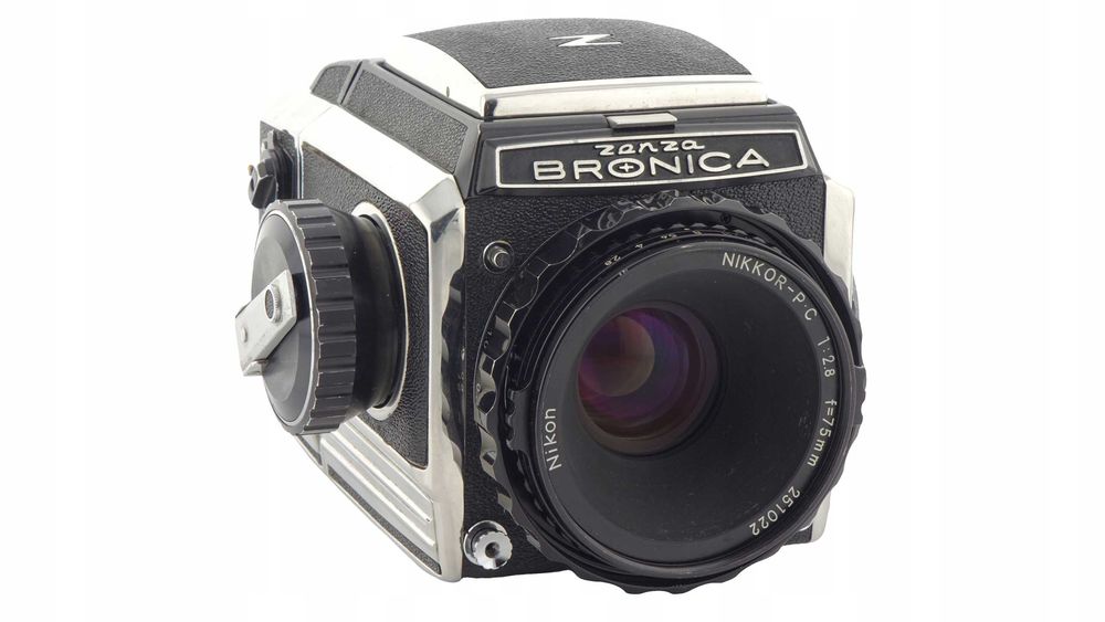 Zenza Bronica S2 + Nikon NIKKOR-PC 75mm f/2.8 + SAMPLE
