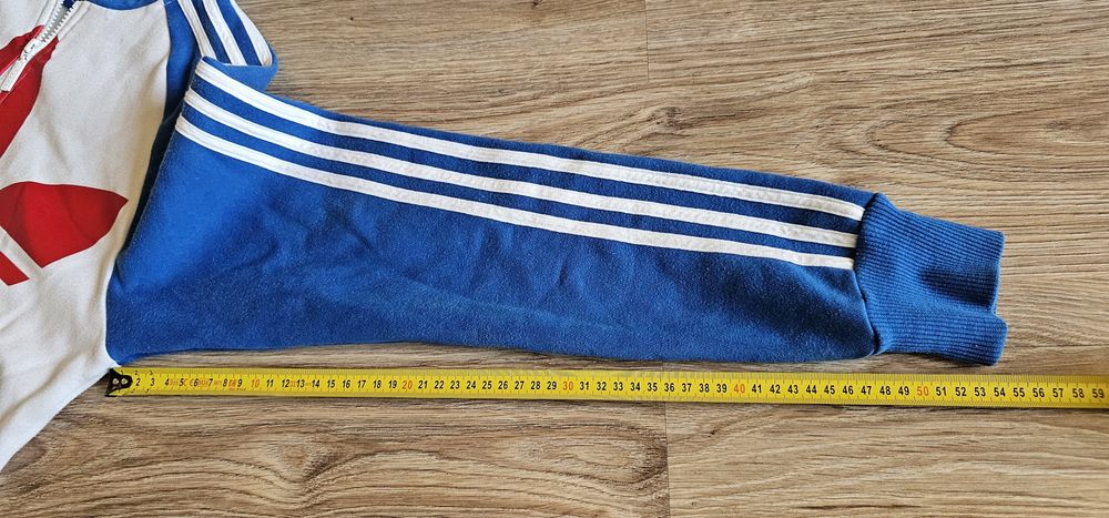 Adidas bluza z kapturem rozmiar S wymiary na zdjęciach