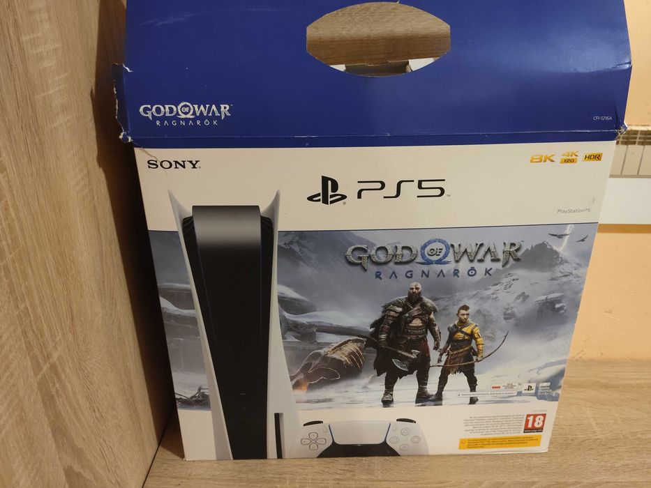 PS5 z napędem + 2 pady DualSense + 6 gier (Stellar Blade, Expedition 33, Cyberpunk i inne)