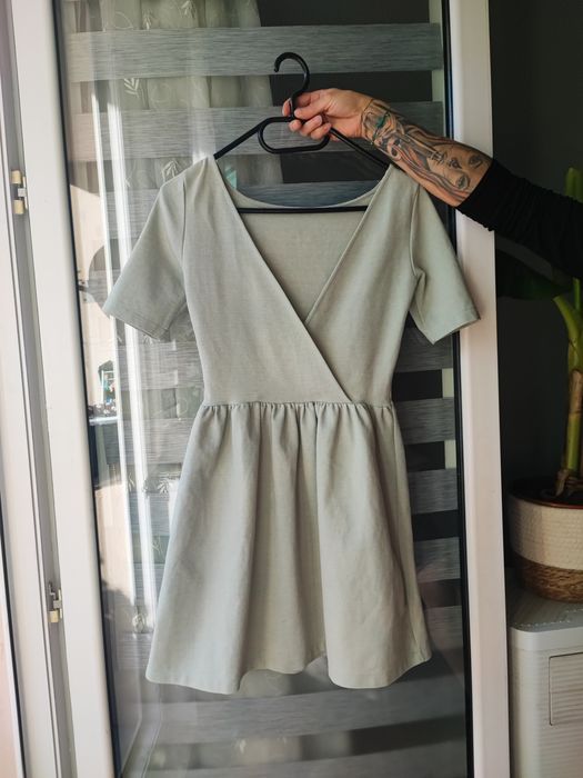 Sukienka Zara szara przed kolano r. XS stan igła