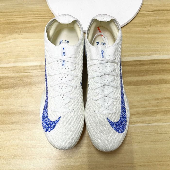 Duża wyprzedaż. Zupełnie nowy, nieużywany.