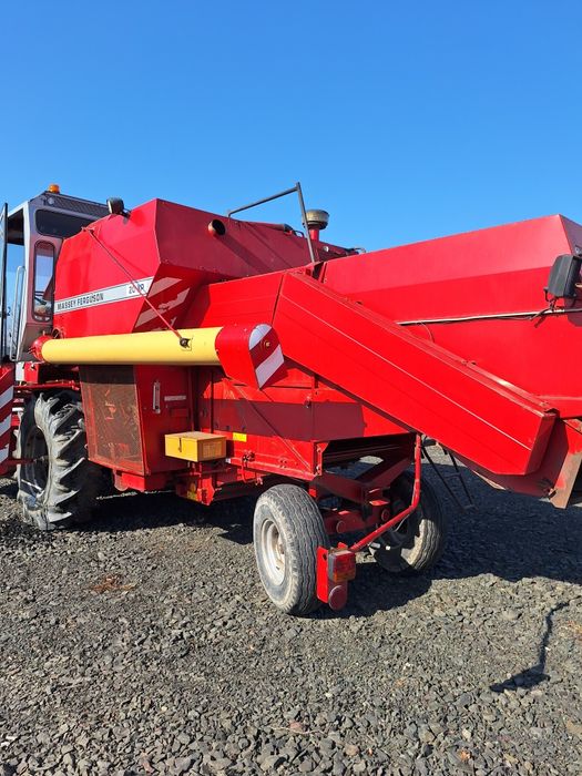 Комбайн Massey Ferguson 20 XP