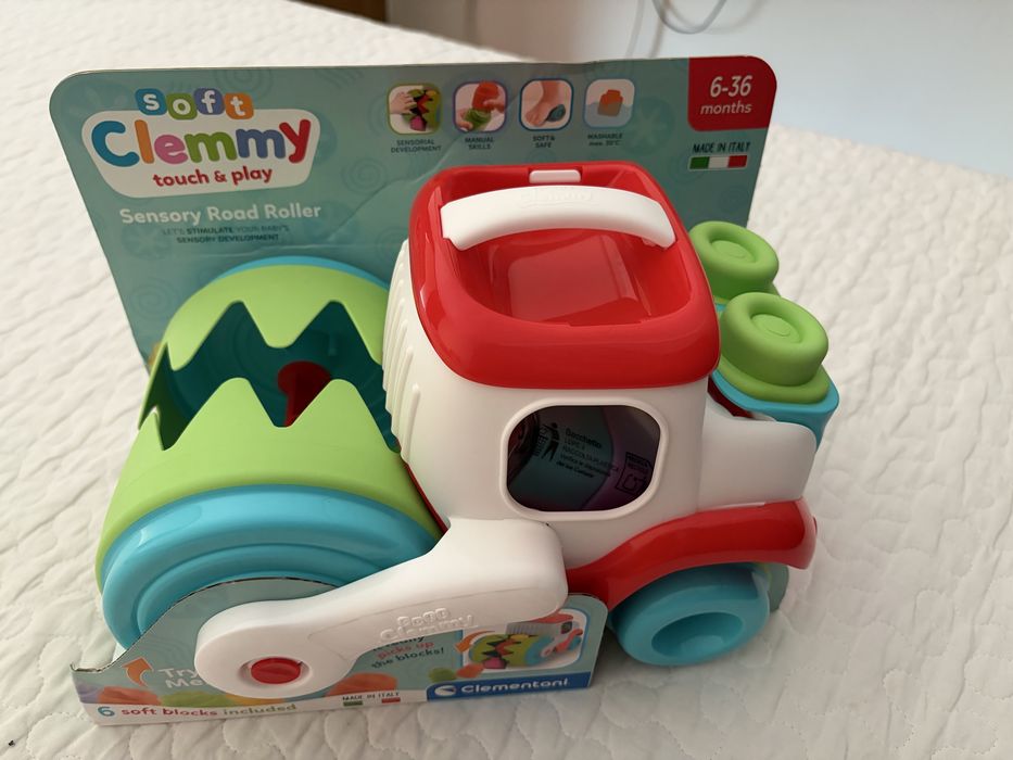 Brinquedo bebé 6-36 meses novo