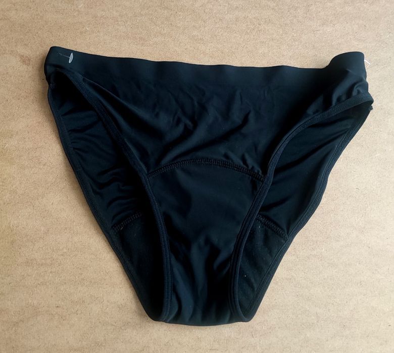 Фирменные крутые трусы женские непромокайка, для критических дней Prim