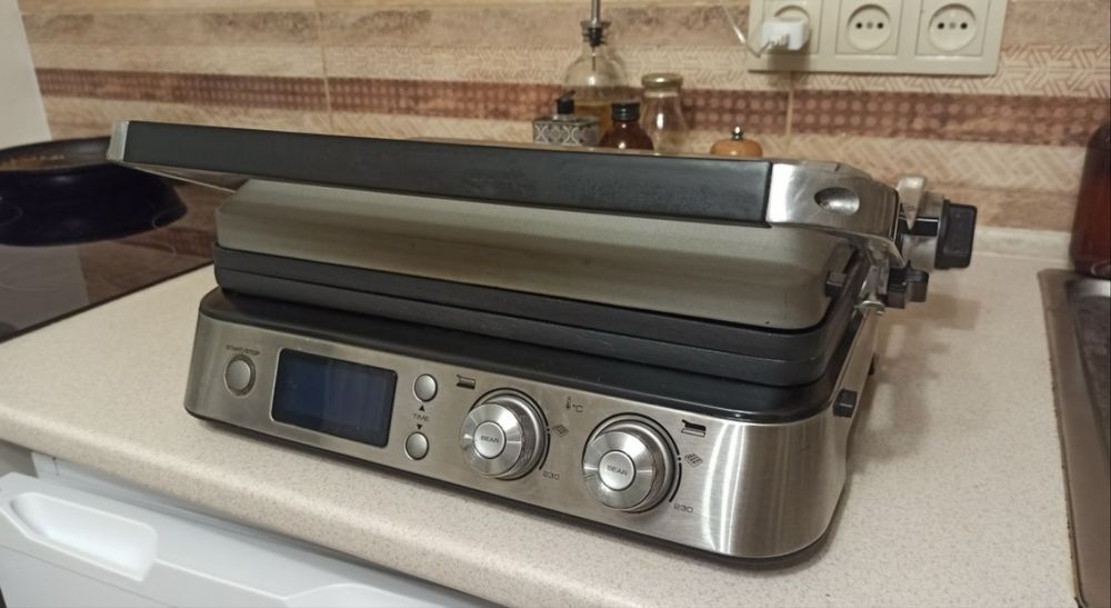 Гриль DeLoghi CGH 1012D Italy