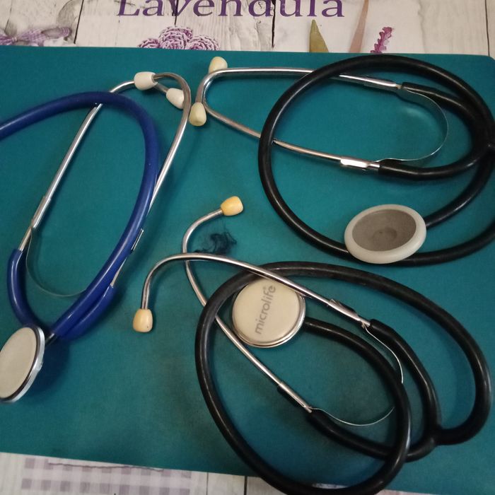 Фонендоскоп для выслушивания сердечного ритма