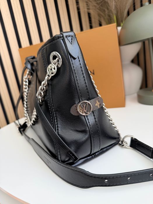 Сумка Louis Vuitton / сумочка луї віттон чорна