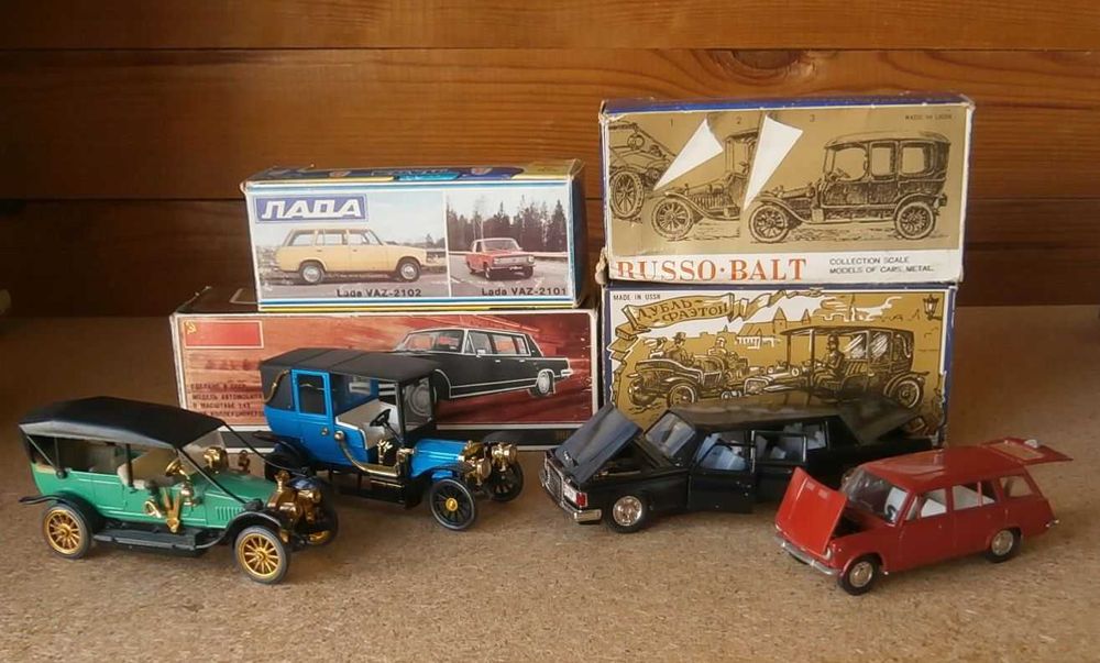 Модель авто ГАЗ Руссо Балт ВАЗ Зил УАЗ Москвич КамАЗ Ferrari 1:43 СССР