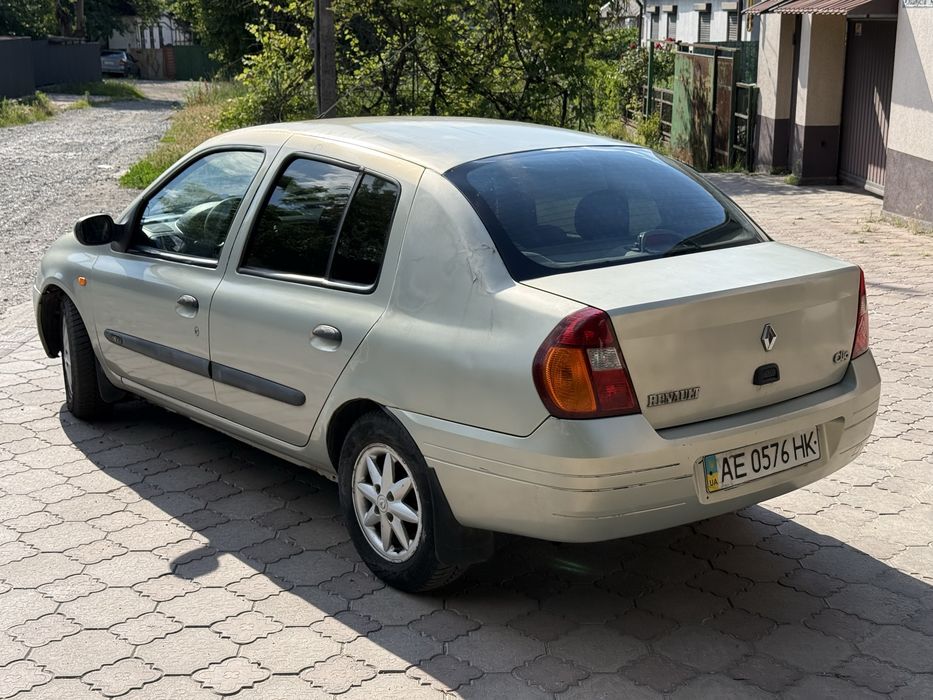 Renault Clio 1.4 Бензин.