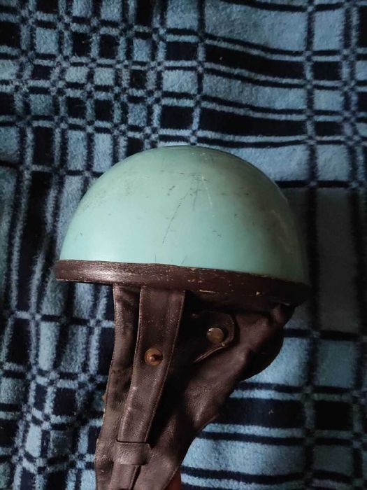 Stary kask orzeszek z PRL