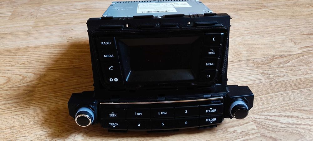 Hyundai Tuscon radio Hyundai Mobis Model: ACB10D7EE