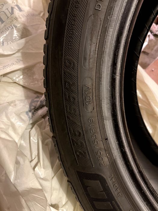Sprzedam opony Michelin R19 235/55