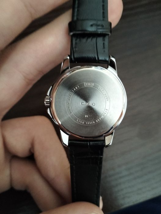 Часи casio жіночі